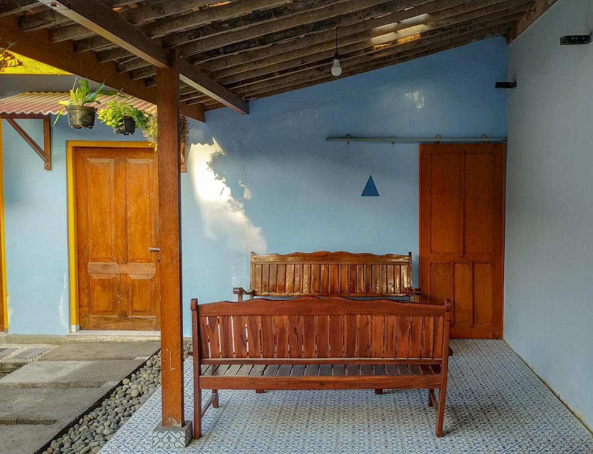 Genthong Homestay 마겔랑 외부 사진