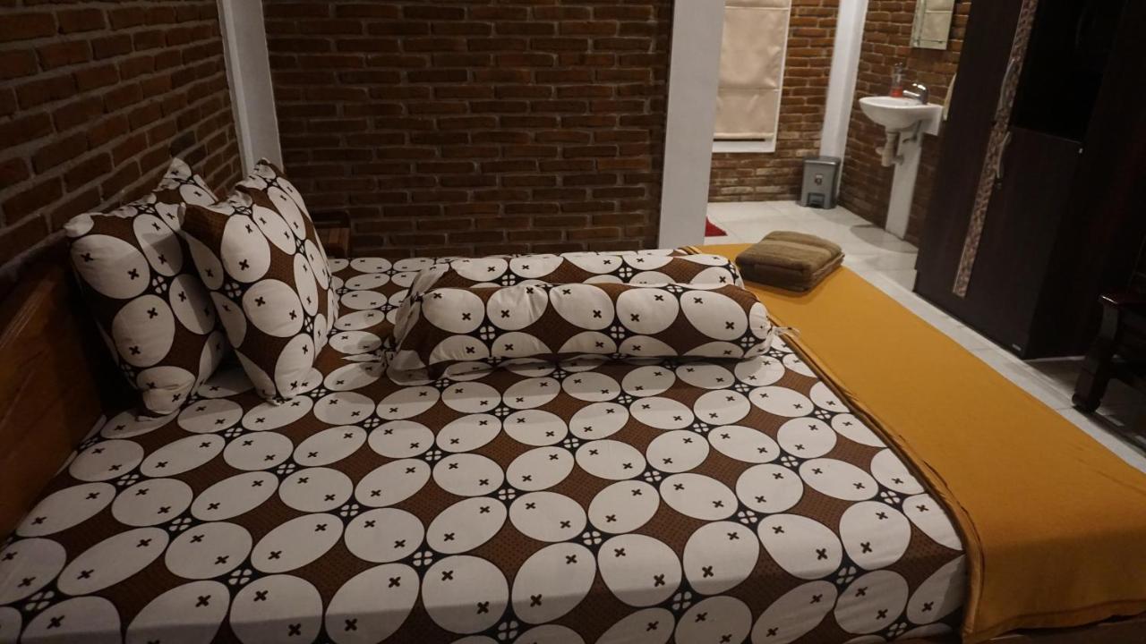 Genthong Homestay 마겔랑 외부 사진