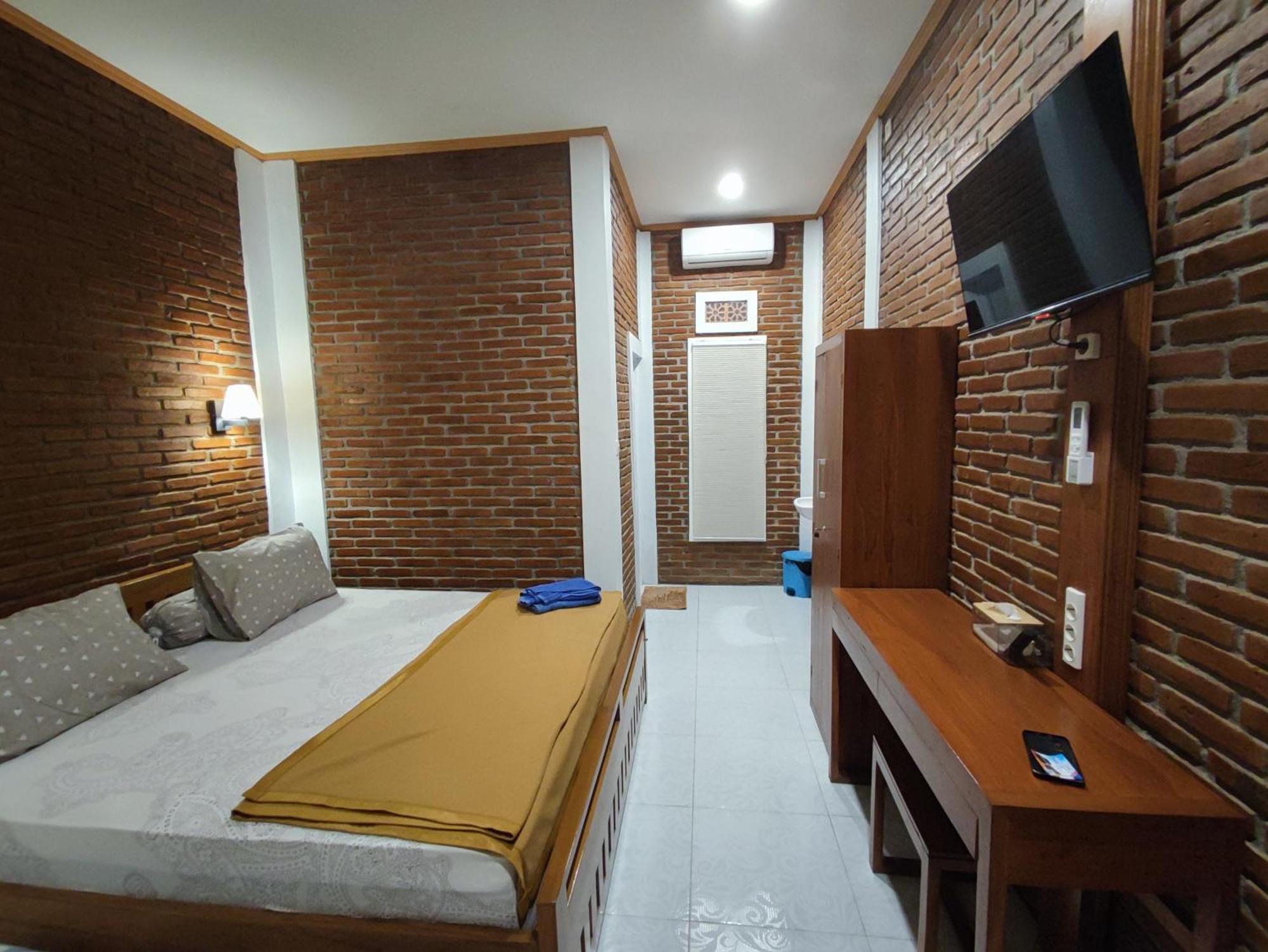 Genthong Homestay 마겔랑 외부 사진