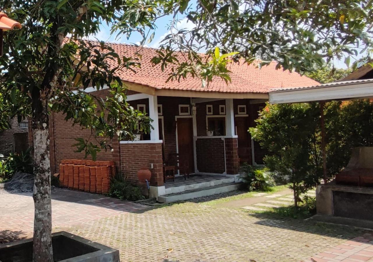 Genthong Homestay 마겔랑 외부 사진