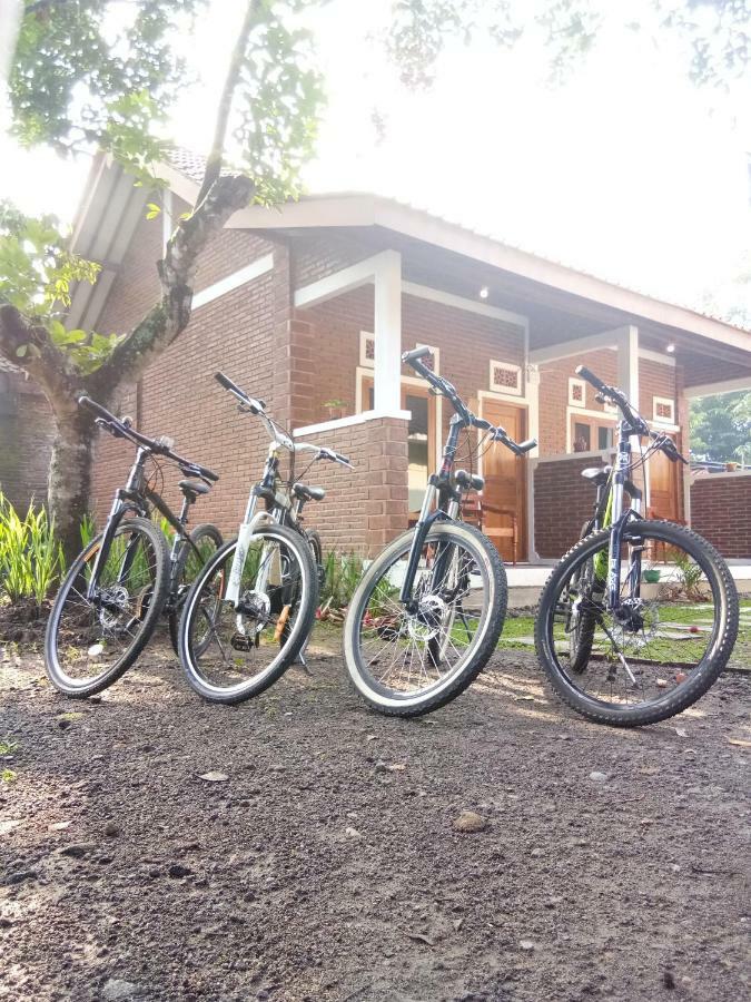 Genthong Homestay 마겔랑 외부 사진