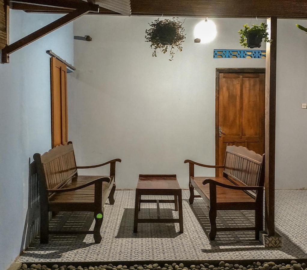Genthong Homestay 마겔랑 외부 사진
